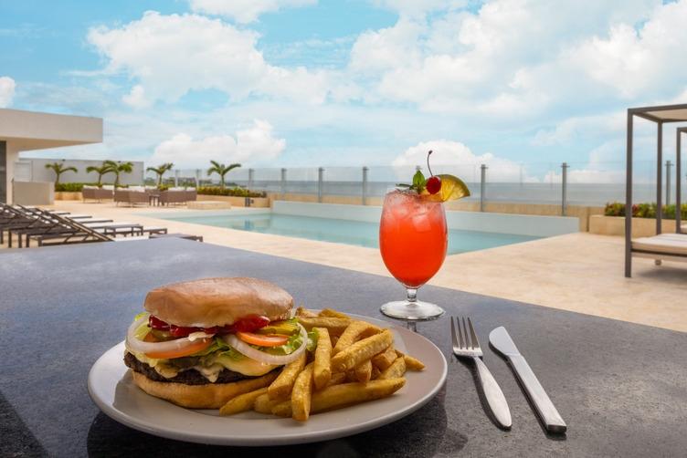 Residence Inn By Marriott Cancun Hotel Zone Ngoại thất bức ảnh
