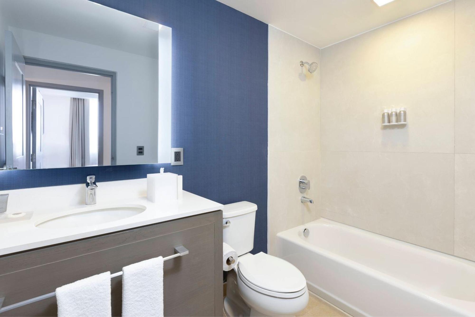 Residence Inn By Marriott Cancun Hotel Zone Ngoại thất bức ảnh