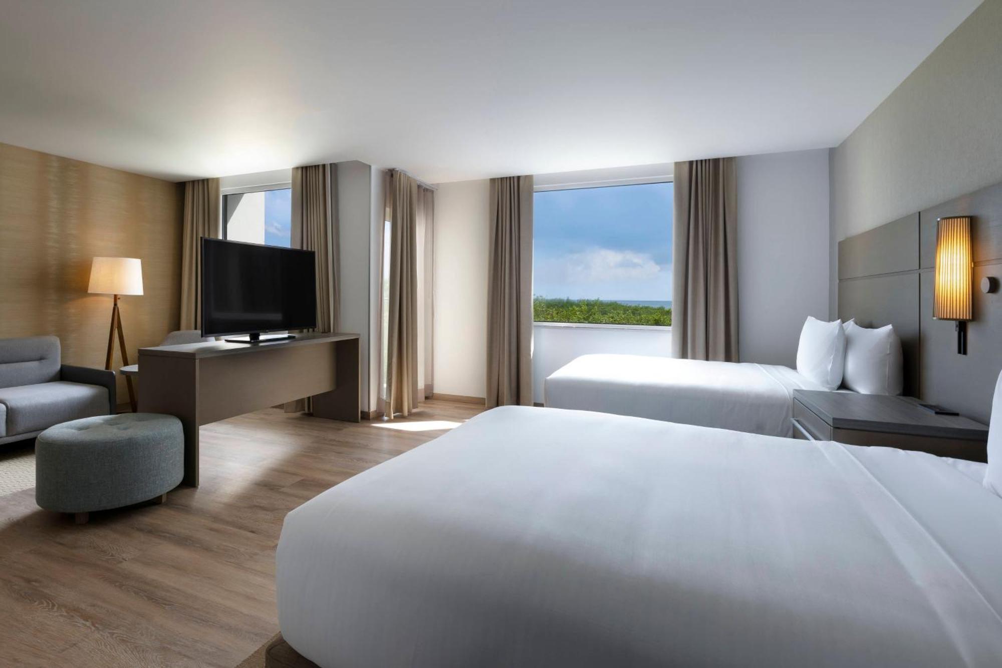 Residence Inn By Marriott Cancun Hotel Zone Ngoại thất bức ảnh